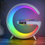 Lampă LED multicoloră cu difuzor, ceas deșteptător și încărcare wireless - imagine produs 2