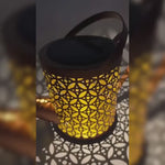 Lampă solară decorativă tip stropitoare din fier, suport de 80 cm, finisaj bronz