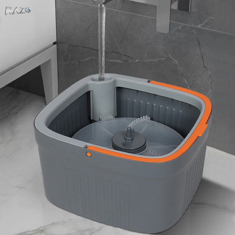 Set mop profesional RAZO 360°, Galeata dubla, Sistem centrifug inovator, Separare eficienta apa curata/murdara, 4 capete microfibra, Stoarcere automata fara efort, Design compact, Durabil